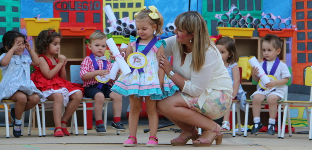 FIESTA GRADUACIN E.I. GLORIA FUERTES